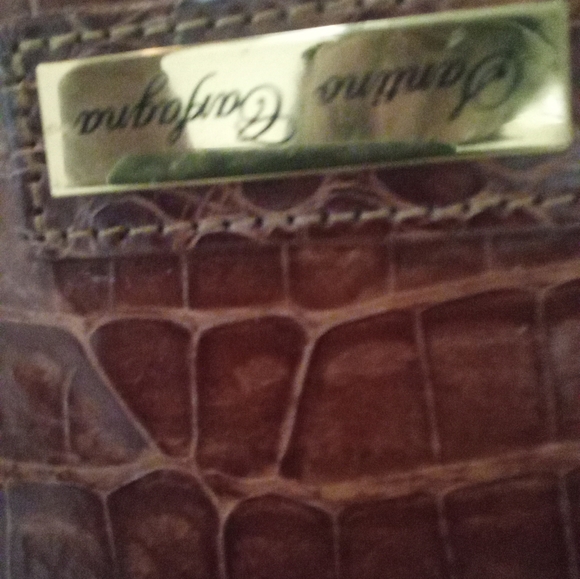 Handbag - Picture 2 of 6